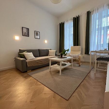 Cozy, quiet Place near Belvedere Wien Extérieur photo