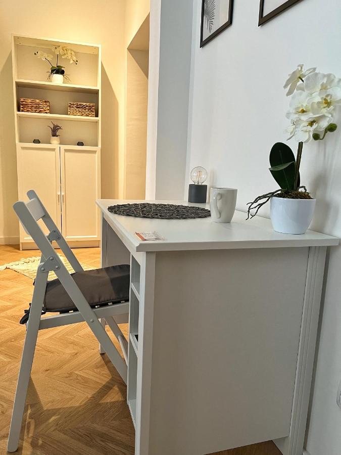 Cozy, quiet Place near Belvedere Wien Extérieur photo
